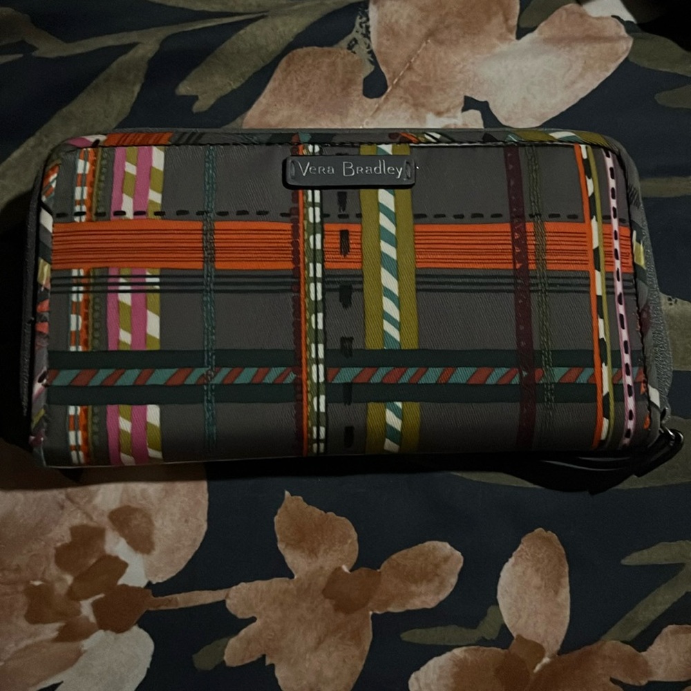 Vera  Bradley wallet